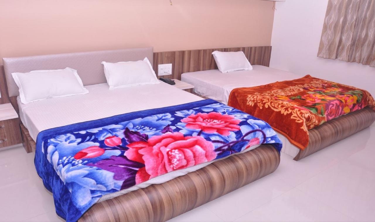 Hotel Amar Palace Ābu Road Extérieur photo